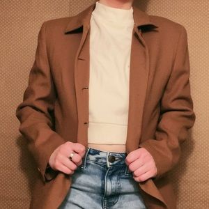 Meet your Posher, Max